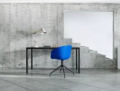 Hay About A Chair AAC21 Stoel, Sense Cognac, Zwart Onderstel -Winkel Voor Woninginrichting x886x886 0316.jpg.pagespeed.ic .0OCzKZQLQB