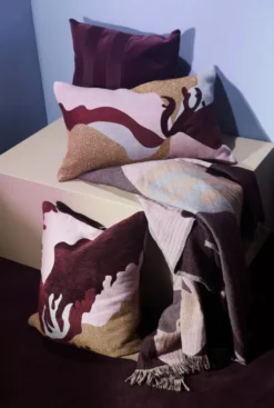 AYTM Flores Kussen 45x45 -Winkel Voor Woninginrichting x886x886 aytm flores kussen 45x45 multi beige2.jpeg.pagespeed.ic .B8npm3VG x