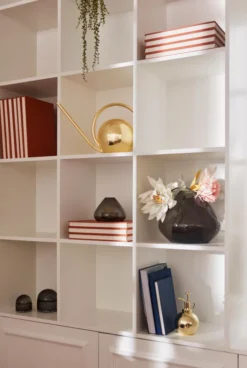 AYTM Uno Kandelaar Large Black -Winkel Voor Woninginrichting x886x886 aytm globe gieter1.jpg.pagespeed.ic .3y8vH0WSEy