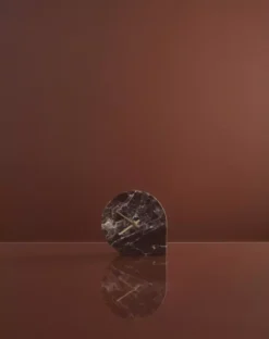 AYTM Stilla Klok Travertijn 25 AYTM Stilla Klok Travertijn -Winkel Voor Woninginrichting x886x886 aytm stilla klok6.jpg.pagespeed.ic .01DUOnqtoY