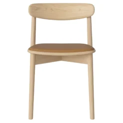 Bolia Merge Eetkamerstoel Met Zitkussen Wit Gepigmenteerd Eiken Sydney Cognac