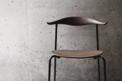 Carl Hansen & Son CH88T Powdercoated Stoel Red Brown -Winkel Voor Woninginrichting x886x886 carl hansen ch88t black stoel13.jpg.pagespeed.ic .3y9n XJIPE