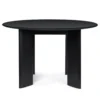Ferm Living Bevel Eettafel Ø117 Zwart Beuken
