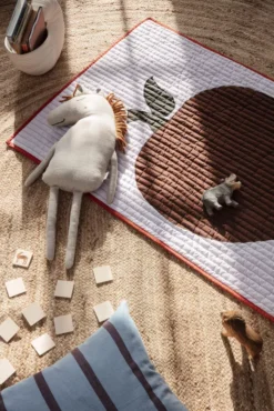 Ferm Living Grand Kussen 50x50 Oyster/Lemon/Bright Blue﻿ -Winkel Voor Woninginrichting x886x886 ferm living grand kussen 50x5013.jpg.pagespeed.ic .4ANZbYhSy