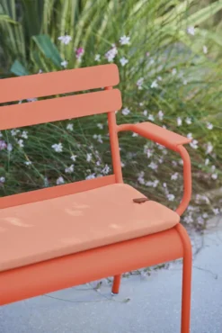 Fermob Luxembourg Tuinbank Met Rug En Armleuning Accapulco Blue -Winkel Voor Woninginrichting x886x886 fermob luxembourg tuinbank met rug en armleuning26.jpg.pagespeed.ic .nkA8bsAGPG 1