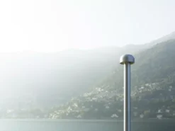 Flos Bellhop Sokkellamp LED Laag Wit -Winkel Voor Woninginrichting x886x886 flos bellhop sokkellamp led laag6.jpg.pagespeed.ic .0U21HiV5LQ