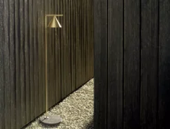 Flos Captain Flint Outdoor Vloerlamp LED 3000K Messing/lichtgrijs -Winkel Voor Woninginrichting x886x886 flos captain flint outdoor vloerlamp led 2700k13.jpg.pagespeed.ic .P67jSxb L