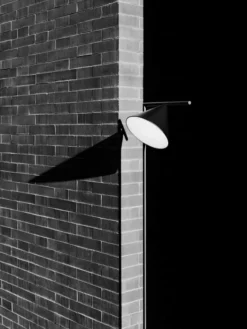 Flos Captain Flint Outdoor Vloerlamp LED 3000K Messing/lichtgrijs -Winkel Voor Woninginrichting x886x886 flos captain flint outdoor vloerlamp led 2700k14.jpg.pagespeed.ic .AbPrU22w1X