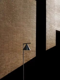 Flos Captain Flint Outdoor Vloerlamp LED 3000K Messing/lichtgrijs -Winkel Voor Woninginrichting x886x886 flos captain flint outdoor vloerlamp led 2700k15.jpg.pagespeed.ic .LYMHasCDWk