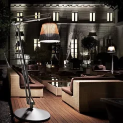 Flos Superarchimoon Outdoor Booglamp Green Wall -Winkel Voor Woninginrichting x886x886 flos superarchimoon outdoor vloerlamp sfeerbeeld8.jpg.pagespeed.ic .GiCajOSE5u