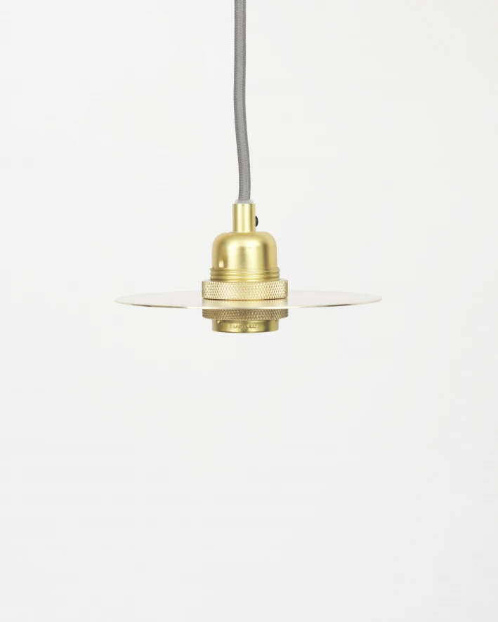 Frama Circle Shade Hanglamp Small Ø15 Messing 5 Frama Circle Shade Hanglamp Small Ø15 Messing - Afbeelding 3