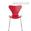 Fritz Hansen Vlinderstoel Series 7 Miniatuur Opium Rood