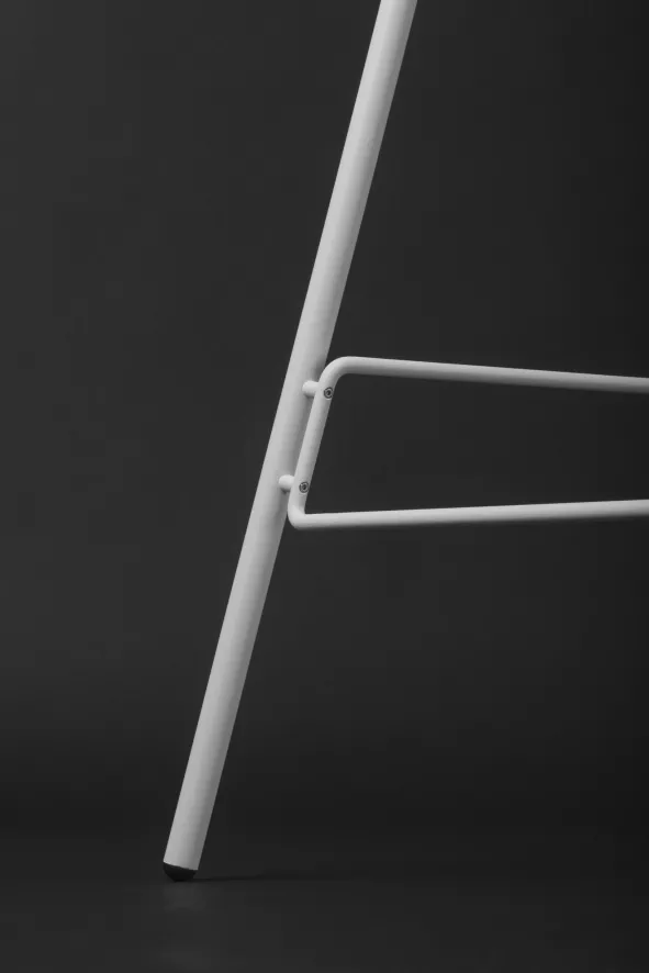 Gazzda Leina Bar Tafel 70x70 Natural, Wit Onderstel 12 Gazzda Leina Bar Tafel 70x70 Natural, Wit Onderstel - Afbeelding 10