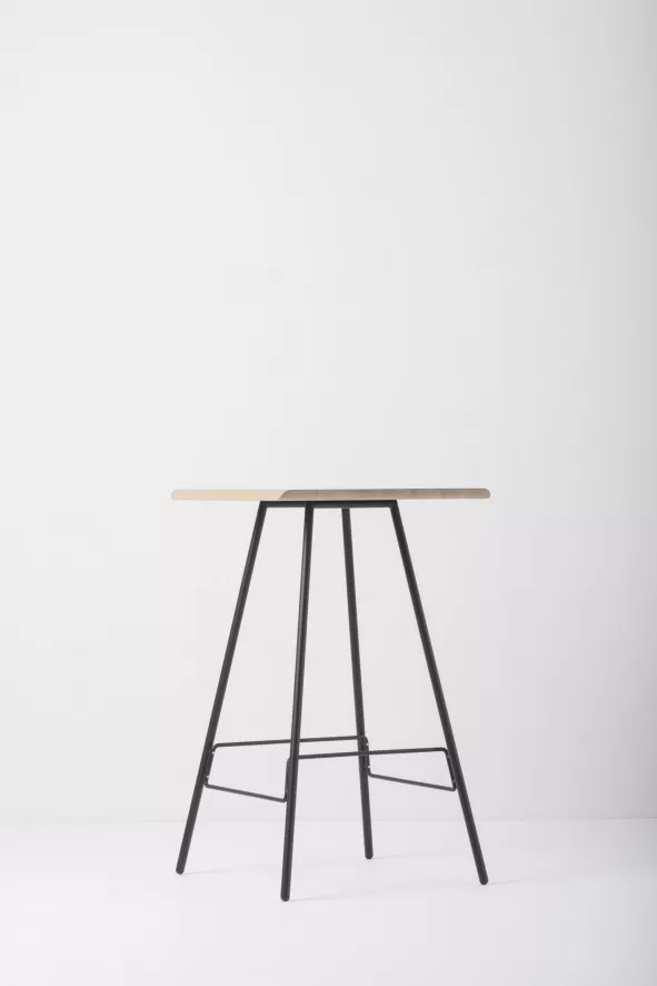 Gazzda Leina Bar Tafel 70x70 Natural, Wit Onderstel 15 Gazzda Leina Bar Tafel 70x70 Natural, Wit Onderstel - Afbeelding 13