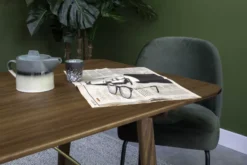 Carl Hansen & Son BM1160 Hunting Tafel 210x82 Eiken Gelakt -Winkel Voor Woninginrichting x886x886 groenestijlkamerdetail1.jpg.pagespeed.ic .2cyrwWtiFX