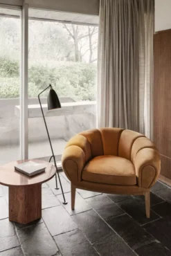 Gubi Croissant Fauteuil Eiken Chamois Cuoio 1708 -Winkel Voor Woninginrichting x886x886 gubi croissant fauteuil17.jpg.pagespeed.ic .oyOnEyuJgk