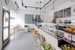 Gubi Gubi 3D Wood Barkruk, Walnoot 11 Gubi Gubi 3D Wood Barkruk, Walnoot -Winkel Voor Woninginrichting x886x886 gubi gubi 3d wood barkruk met houten onderstel 75 cm1.jpg.pagespeed.ic .Svp0RdtVIs