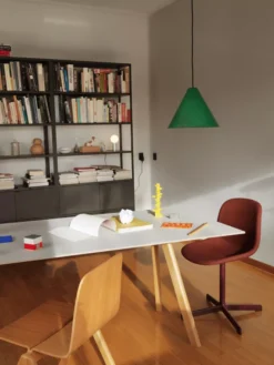 Hay Copenhague CPH30 Tafel 250x90, Gezeept Eiken, Off White Linoleum -Winkel Voor Woninginrichting x886x886 hay copenhague stoel en tafel sfeer1 5.jpg.pagespeed.ic .tIOa4a bpI