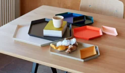 Hay Kaleido Dienblad X-large Dark Blue -Winkel Voor Woninginrichting x886x886 hay kaleido dienblad x large1.jpg.pagespeed.ic .IJH0wPOncV