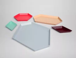 Hay Kaleido Dienblad X-large Dark Blue -Winkel Voor Woninginrichting x886x886 hay kaleido small sfeer 7.jpg.pagespeed.ic .69J4f9Lkga