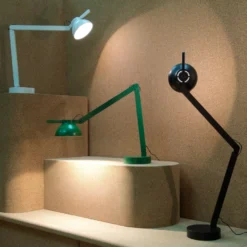 Hay PC Bureaulamp LED Zwart -Winkel Voor Woninginrichting x886x886 hay pc bureaulamp led1.jpg.pagespeed.ic .BYf1wA7SSm