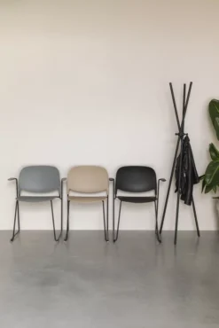 Livingstone Design Sticks Kapstok Messing -Winkel Voor Woninginrichting x886x886 livingstone design coat rack darwin sticks kapstok3.jpg.pagespeed.ic .QZ6TB kmGl