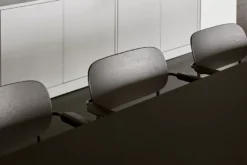 Audo Copenhagen Co Chair Stoel Zwart Met Arm Gestof. Donker Eik Champion 061 30 Audo Copenhagen Co Chair Stoel Zwart Met Arm Gestof. Donker Eik Champion 061 -Winkel Voor Woninginrichting x886x886 menu co chair stoel met armleuning1.jpg.pagespeed.ic .Ox2wU70rdM