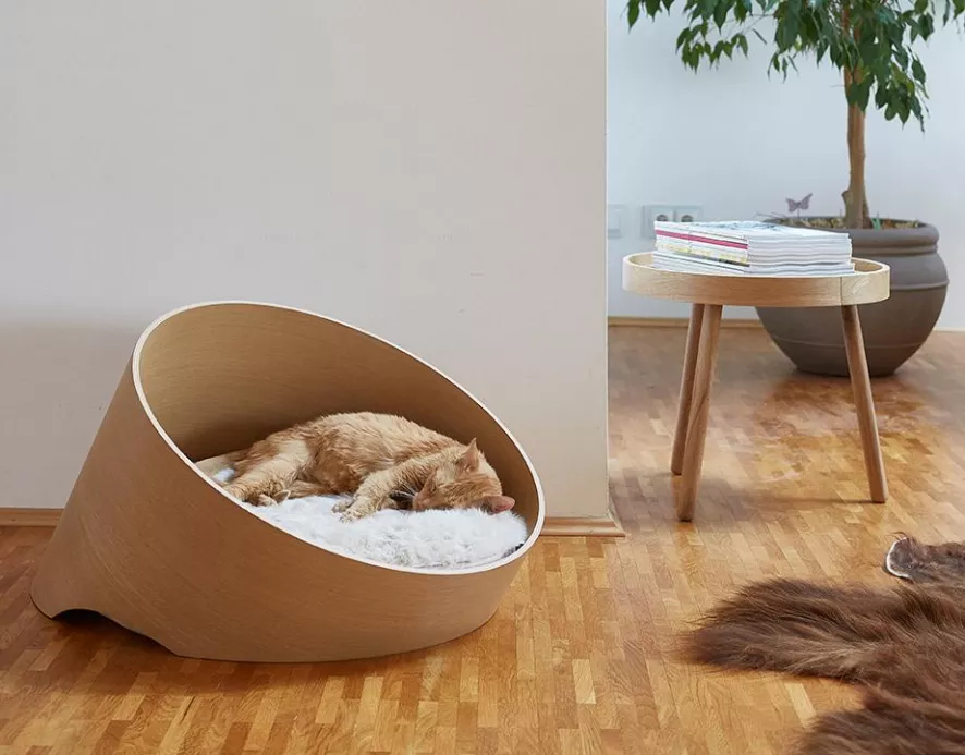 MiaCara Covo Kattenmand Ø60 Walnoot, Kussen Taupe 5 MiaCara Covo Kattenmand Ø60 Walnoot, Kussen Taupe - Afbeelding 3