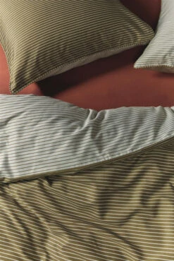 Beddinghouse Impact Dekbedovertrek 200x200/220 + 60x70 Oker -Winkel Voor Woninginrichting x886x886 moooi impact dekbedovertrek 140x200 220 60x706.jpg.pagespeed.ic .mGlJijI 0S