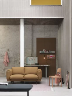 Muuto Folded Wandplank Large Blauw Grijs -Winkel Voor Woninginrichting x886x886 muuto workshop stoel1.jpg.pagespeed.ic .jVYLZ1kqZE