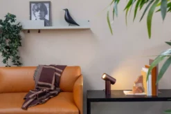 Muuto Folded Wandplank Large Blauw Grijs -Winkel Voor Woninginrichting x886x886 muuto3 tafellamp32.jpg.pagespeed.ic .4Li1Ww8LNs