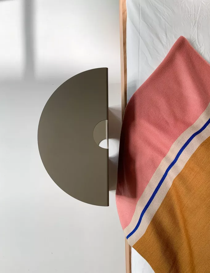 Objekte Unserer Tage Weber Bijzettafel Luminous Red 5 Objekte Unserer Tage Weber Bijzettafel Luminous Red - Afbeelding 3