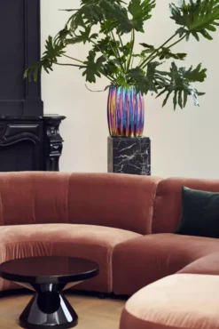 POLSPOTTEN Zig Zag Salontafel Donkerblauw -Winkel Voor Woninginrichting x886x886 polspotten oily curvy bloempot1.jpg.pagespeed.ic . nbwLxZagZ