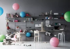 String Furniture Kast Met Tafel Medium, Wit/eiken -Winkel Voor Woninginrichting x886x886 string kast met tafel wit eiken sfeer 2 2.jpg.pagespeed.ic .pzRj3ipjbM