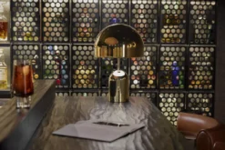 Tom Dixon Bell Tafellamp LED Oplaadbaar Koper -Winkel Voor Woninginrichting x886x886 tom dixon bell tafellamp led oplaadbaar12.jpg.pagespeed.ic .Tf1uqBR6k1