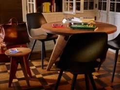 Vitra Gueridon Tafel 90 Massief Eiken, Geolied -Winkel Voor Woninginrichting x886x886 vitra gueridon tafel sfeer 1.jpg.pagespeed.ic .KxDcI7r0x